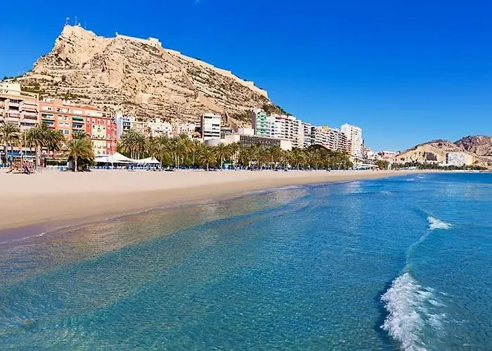 Estudio De Lujo Casaturis En El Corazon De A114 *