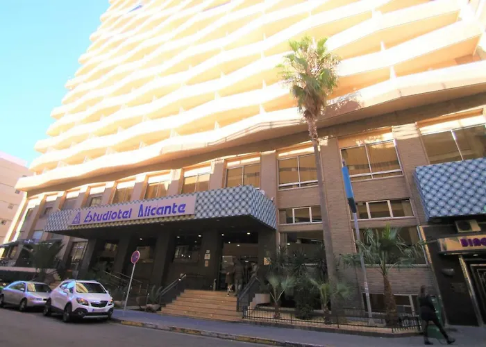 Estudio De Lujo Casaturis En El Corazon De A114 公寓 阿利坎特